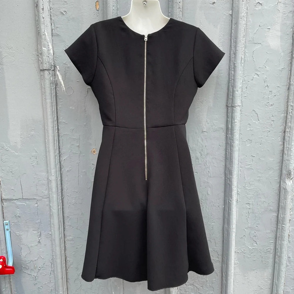 Wilfred Black Foucault dress, size 8 - Picture 6 of 9